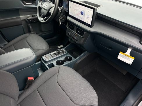 New 2026 Ford Maverick XL image 15