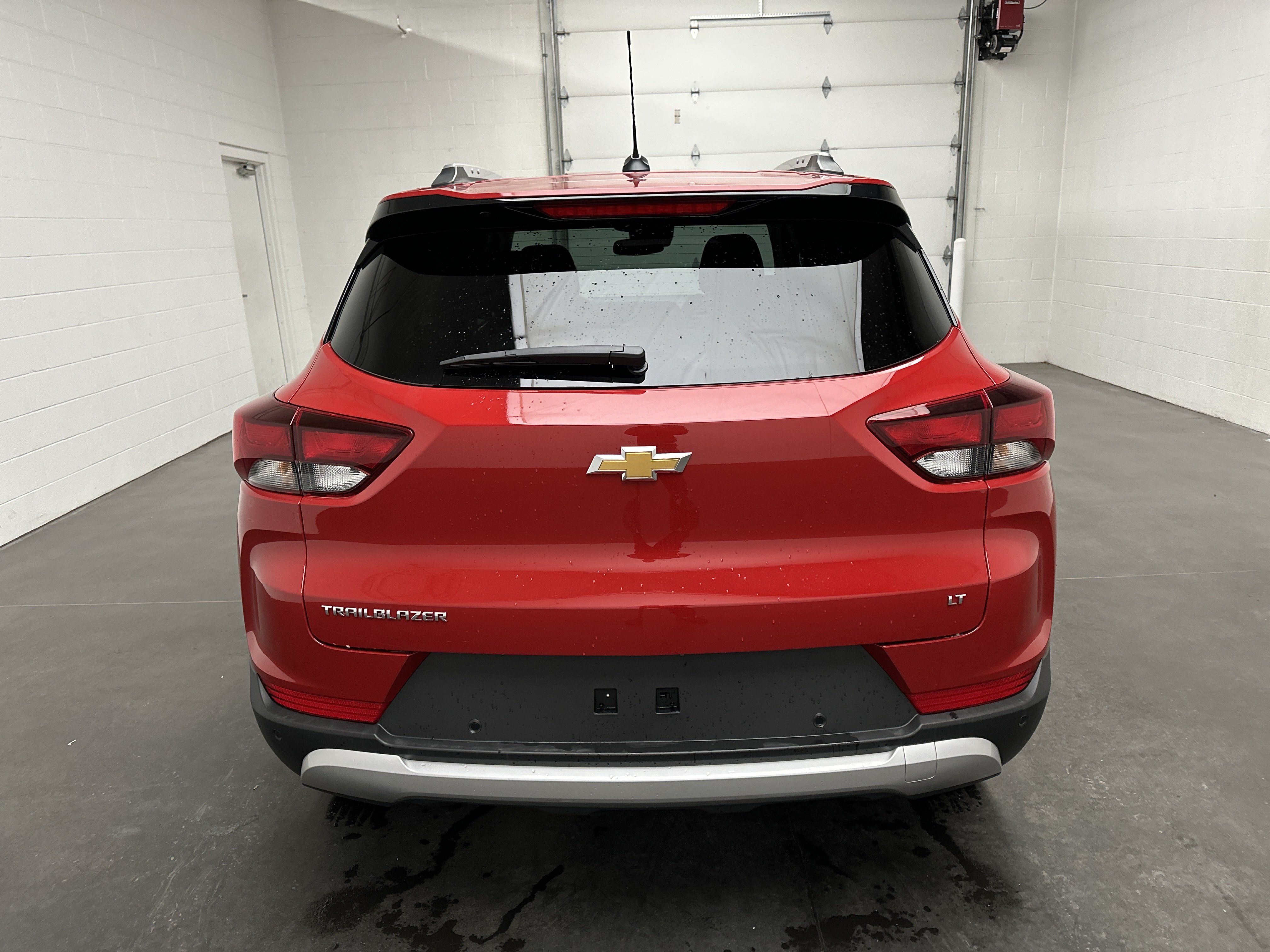 New 2026 Chevrolet TrailBlazer LT w/ Convenience Package FWD image 8