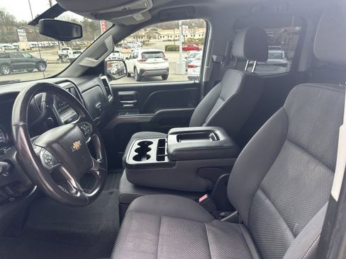 Used 2019 Chevrolet Silverado 1500 LT image 18