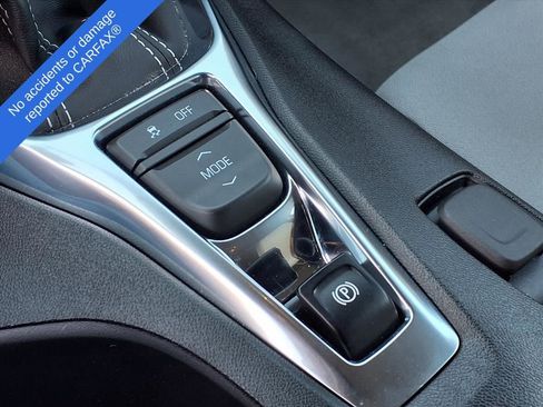 Used 2023 Chevrolet Camaro LT image 25