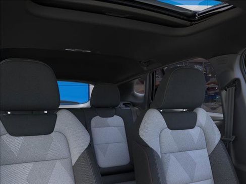 New 2026 Chevrolet Trax RS w/ Sunroof Package image 24