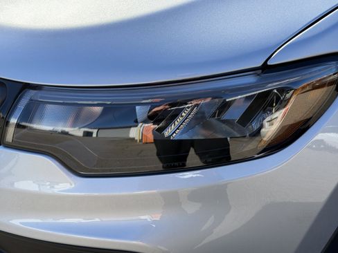 New 2026 Jeep Compass Latitude image 9