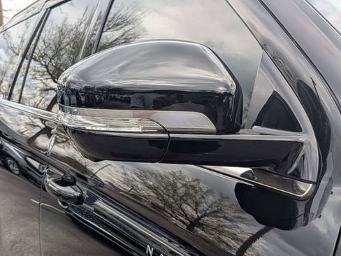 New 2026 Lincoln Navigator L Black Label AWD/4WD image 12