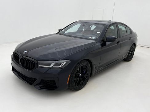 Certified 2023 BMW 540i xDrive w/ M Sport Package image 4