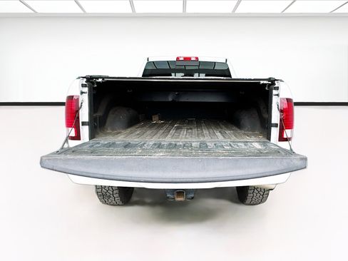 Used 2018 RAM 2500 Laramie w/ Sport Appearance Group AWD/4WD image 17