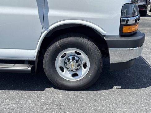 New 2026 Chevrolet Express 2500 LS w/ Driver Convenience Package RWD image 8