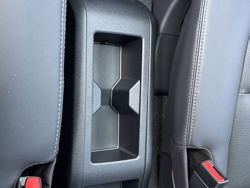 Used 2025 Lexus GX 550 image 20