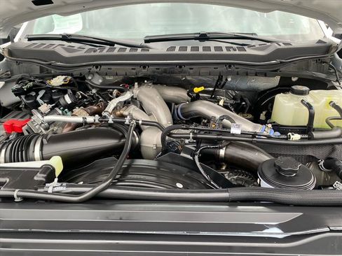 Used 2024 Ford F250 XLT image 36