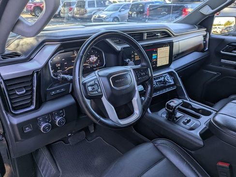 Used 2024 GMC Sierra 1500 Denali w/ Denali Reserve Package image 13