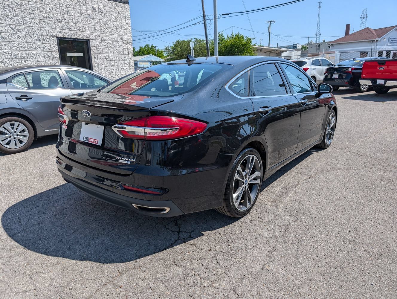 Used 2020 Ford Fusion Titanium AWD/4WD image 6