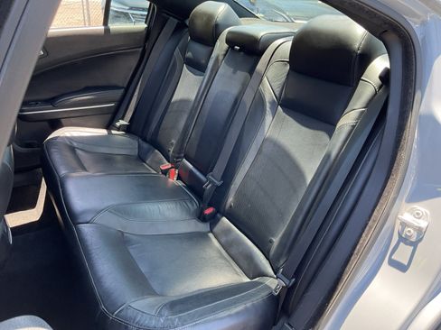 Used 2022 Dodge Charger SXT w/ Leather Interior Group RWD image 19