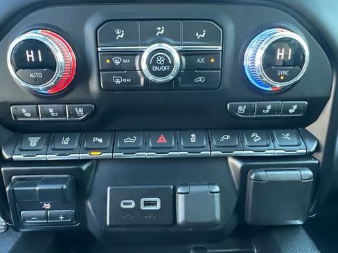 Used 2023 GMC Sierra 2500 Denali w/ Denali Ultimate Package image 34