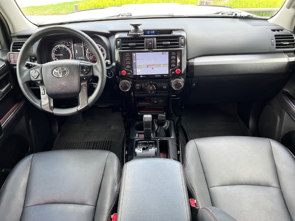 Used 2022 Toyota 4Runner TRD Off-Road Premium AWD/4WD image 23