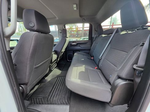 Used 2024 Chevrolet Silverado 3500 LT image 24