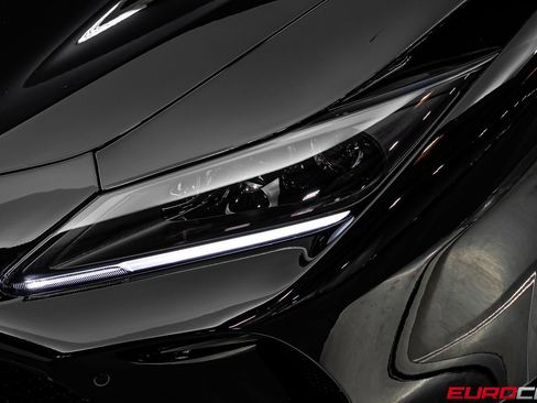 Used 2022 Ferrari F8 Tributo RWD image 15