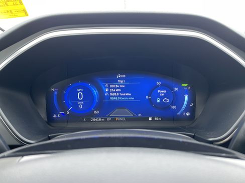 Certified 2022 Ford Escape Titanium image 16