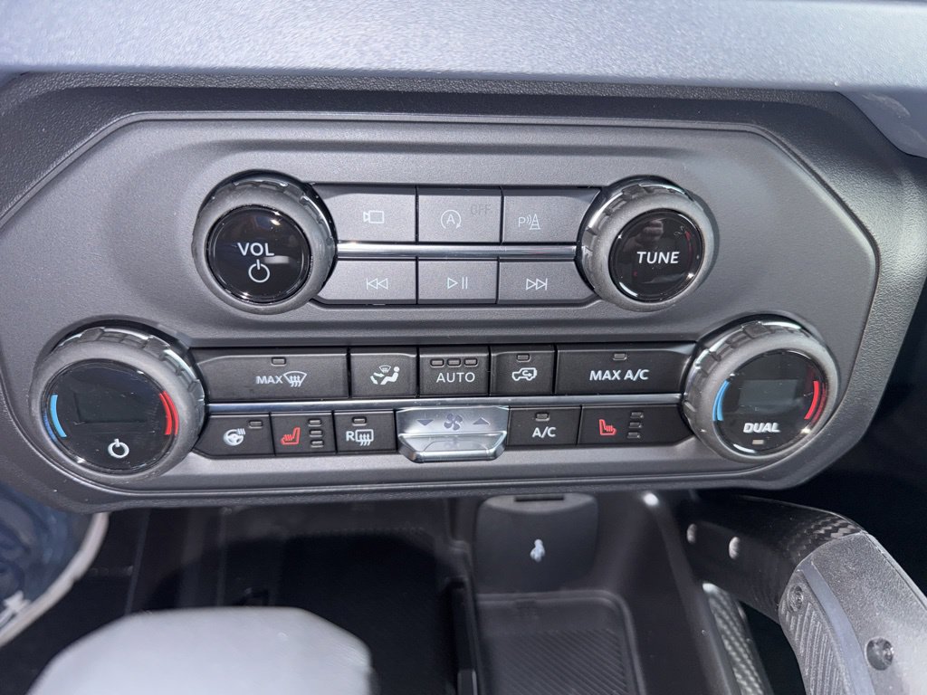 New 2026 Ford Bronco Raptor w/ Interior Carbon Fiber Pack AWD/4WD image 23