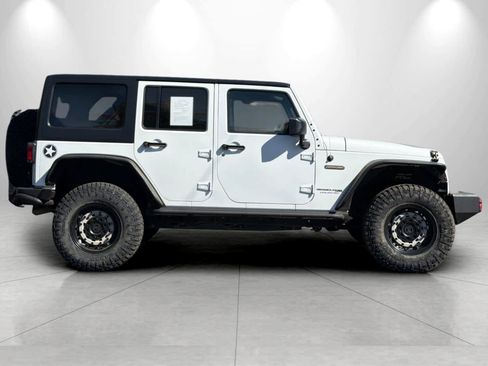 Used 2018 Jeep Wrangler Unlimited Sport AWD/4WD image 8