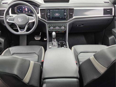 Used 2023 Volkswagen Atlas Cross Sport SEL Premium R-Line image 15