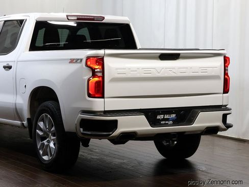 Used 2021 Chevrolet Silverado 1500 Custom image 8