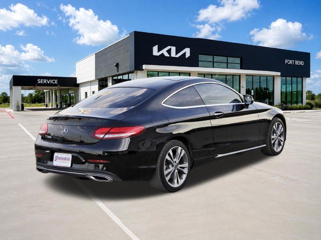 Used 2019 Mercedes-Benz C 300 Coupe image 5