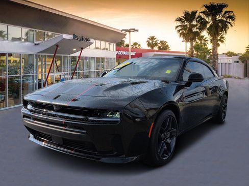 Used 2026 Dodge Charger Scat Pack w/ Blacktop Package AWD/4WD image 7