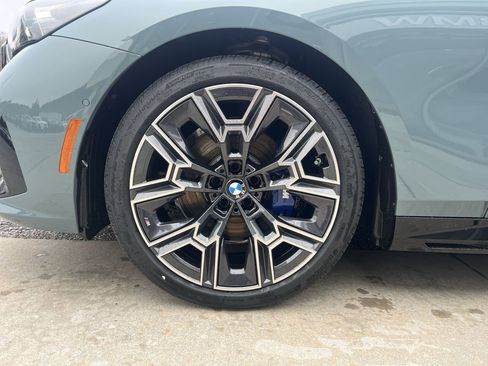 Used 2026 BMW 530i w/ M Sport Package image 13