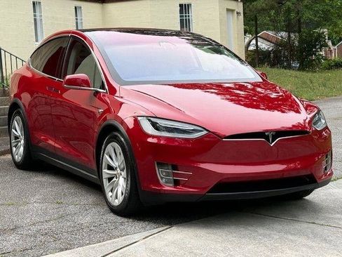 Used 2017 Tesla Model X 75D AWD/4WD image 4