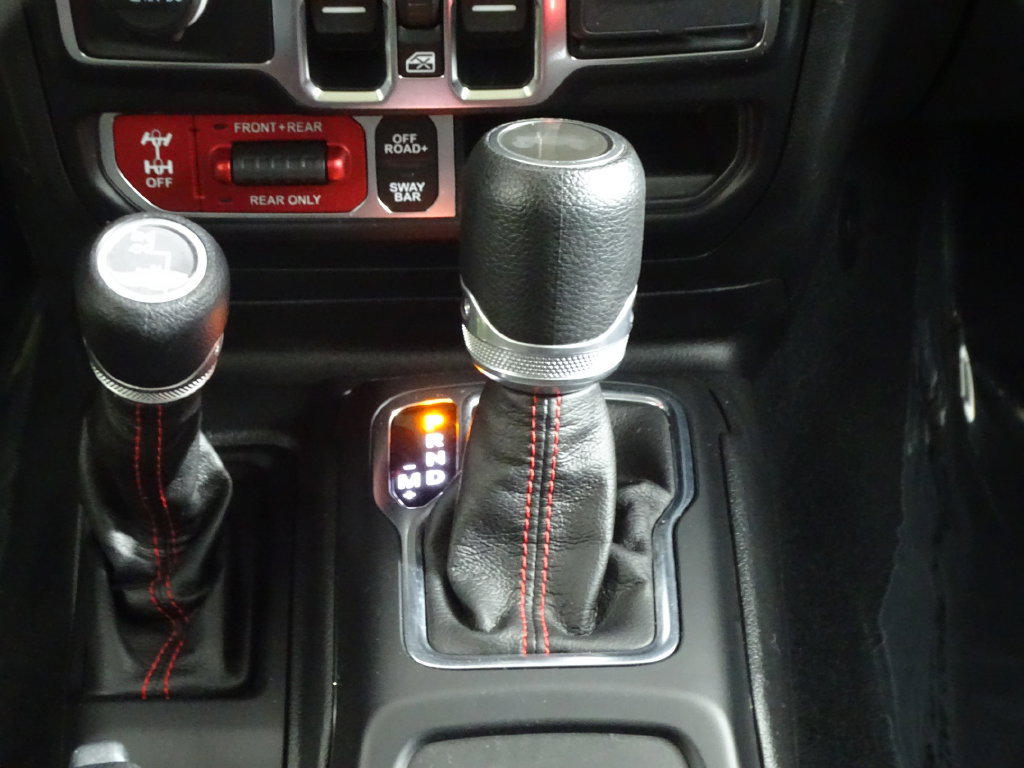 Used 2023 Jeep Wrangler Unlimited Rubicon AWD/4WD image 34