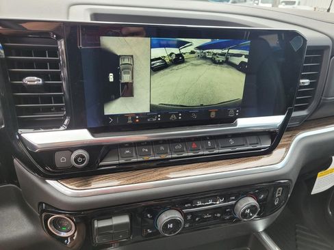 New 2026 Chevrolet Silverado 1500 LT Trail Boss w/ LT Trail Boss Premium Package image 15