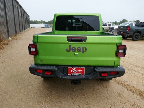 New 2025 Jeep Gladiator Rubicon image 5