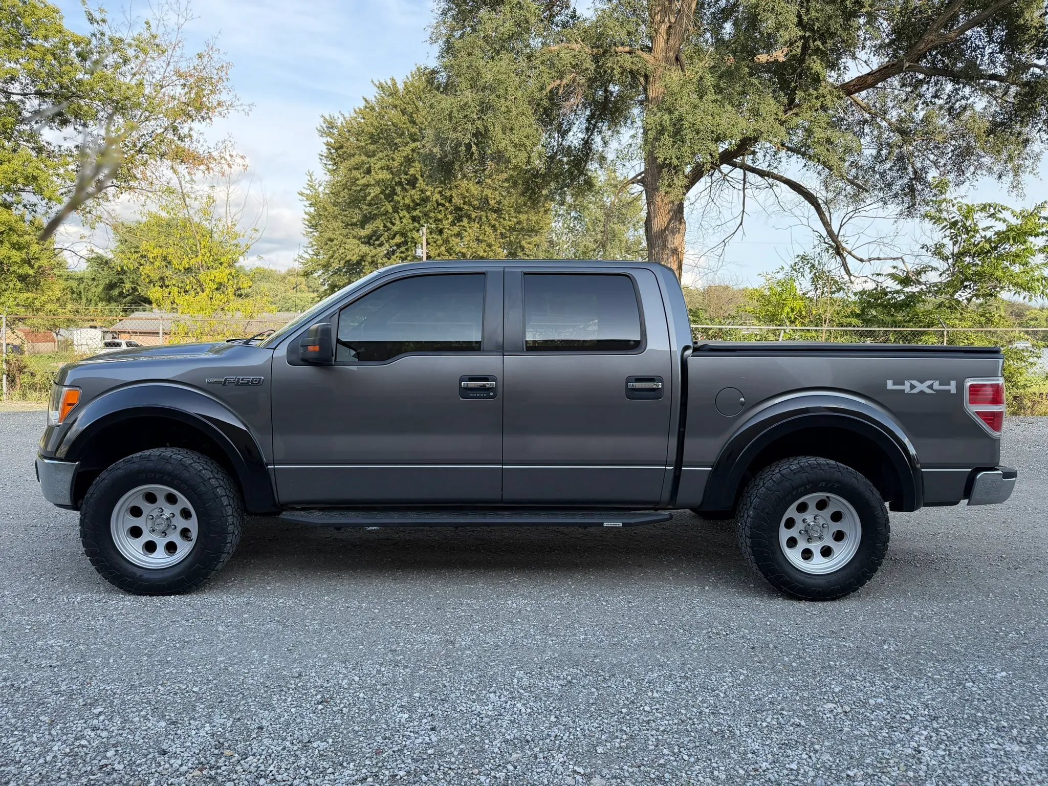 Used 2013 Ford F150 XLT w/ Luxury Equipment Group AWD/4WD image 8