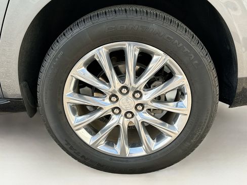 Used 2019 Buick Enclave Premium w/ Experience Buick Package image 11