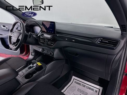 New 2025 Ford Escape ST-Line w/ Cold Weather Package image 31