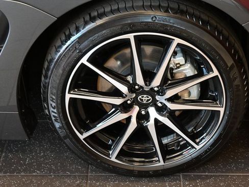 Certified 2025 Toyota GR86 w/ ALL Weather Mat Package (TMS) image 9