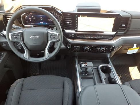 New 2026 Chevrolet Silverado 1500 LT Trail Boss w/ LPO, Dark Essentials Package AWD/4WD image 12