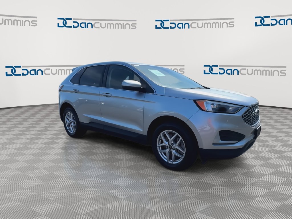 Used 2023 Ford Edge SEL AWD/4WD image 2
