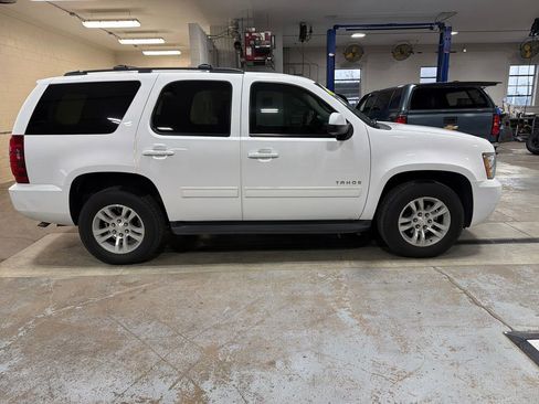 Used 2014 Chevrolet Tahoe LS image 12