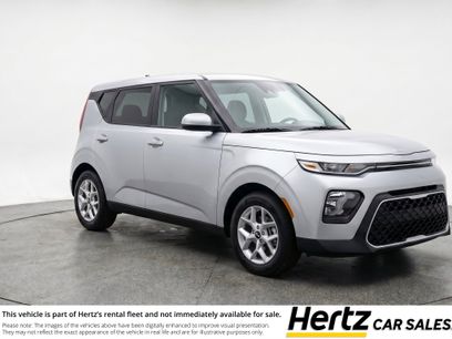 Used 2025 Kia Soul LX w/ LX Technology Package