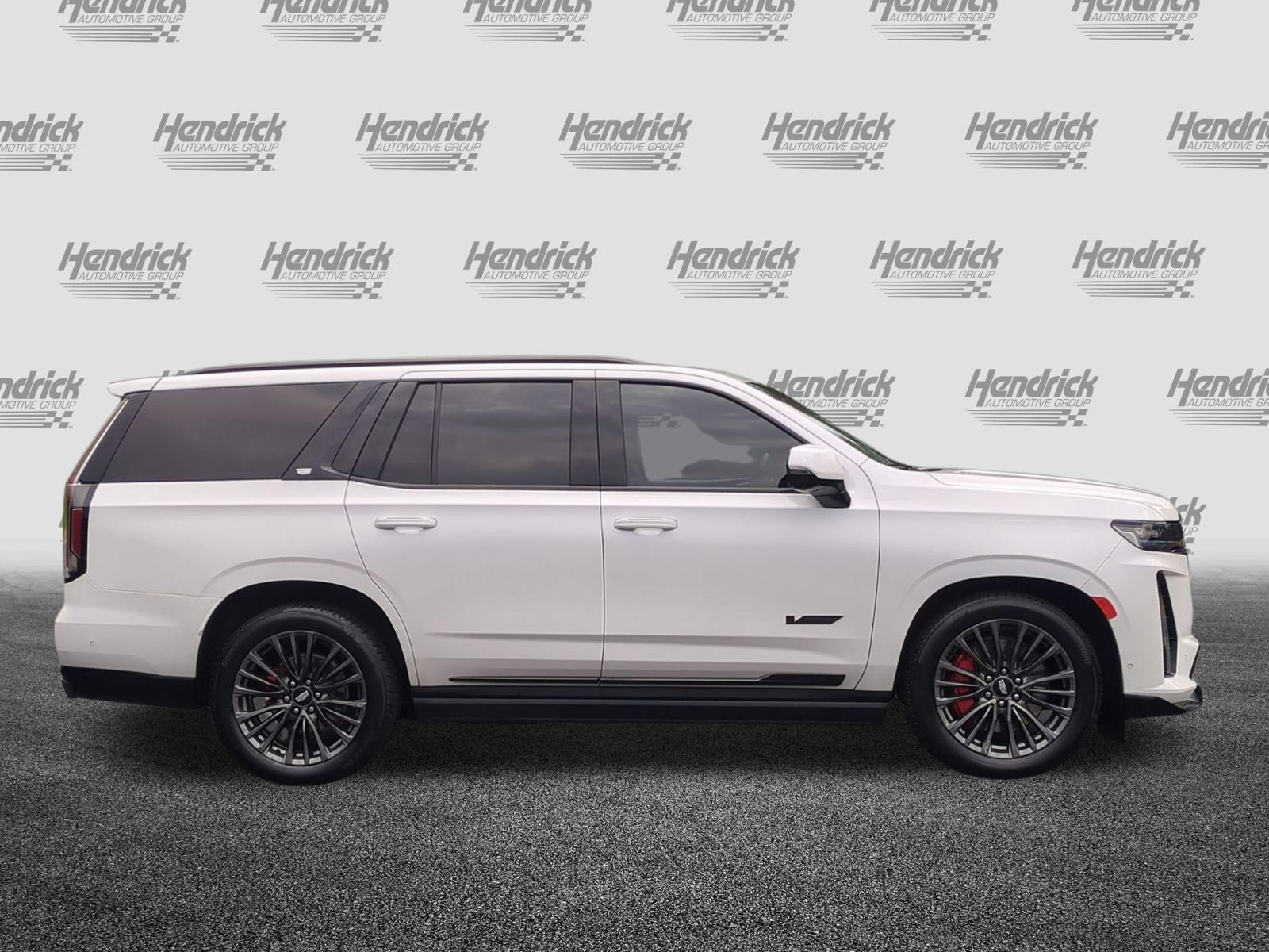 Used 2023 Cadillac Escalade V AWD/4WD image 11