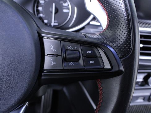 Used 2023 Alfa Romeo Stelvio Estrema image 26