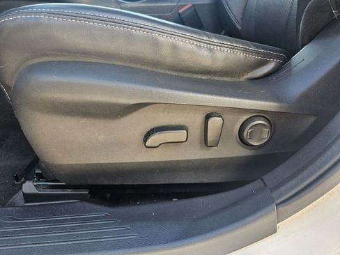 Used 2022 Subaru Outback Limited image 27