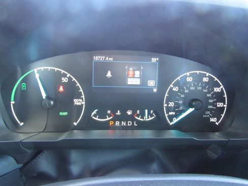 Used 2024 Ford Maverick XLT image 18