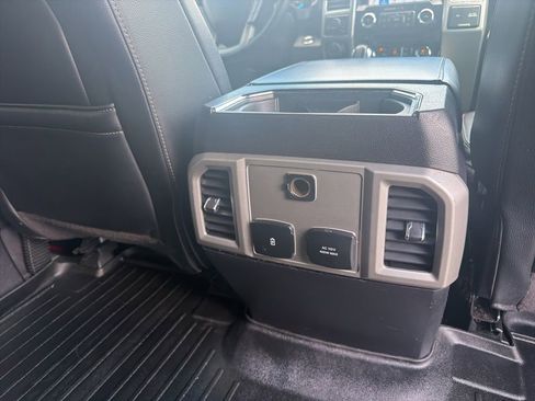 Used 2018 Ford F150 Lariat AWD/4WD image 46