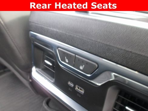 Used 2024 Chevrolet Silverado 3500 High Country w/ High Country Premium Package image 27