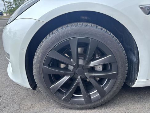 Used 2019 Tesla Model 3 Standard Range Plus RWD image 13