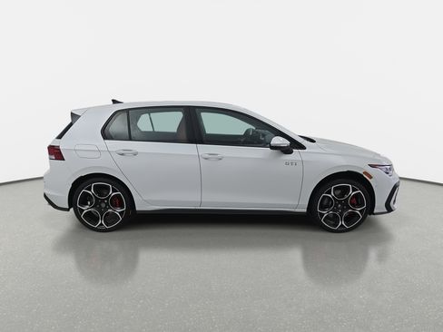 New 2026 Volkswagen GTI Autobahn image 2