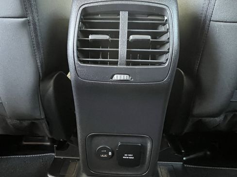 Used 2023 Ford Bronco Sport Badlands image 46