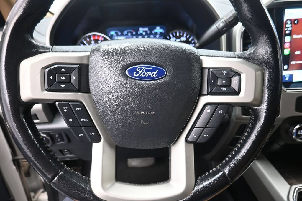 Used 2022 Ford F250 Lariat w/ Lariat Ultimate Package AWD/4WD image 7