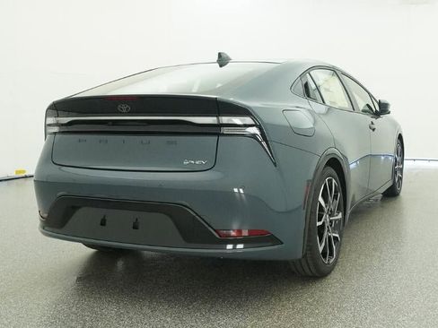 New 2026 Toyota Prius Plug-In Hybrid image 24